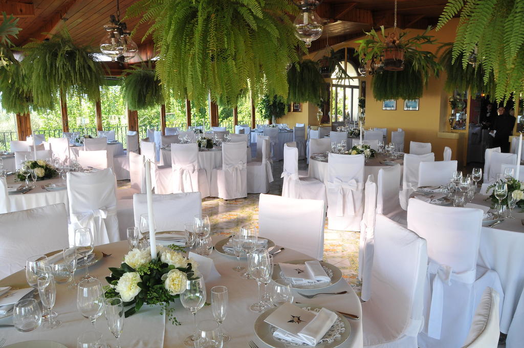 Hotel Villa Pina Antico Francischiello Маса Лубрензе Екстериор снимка